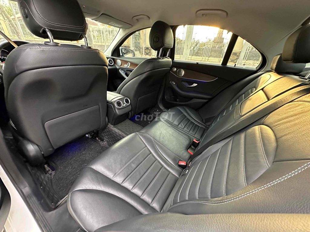 Mercedes Benz 2020 C200 Exclusive. Mua bán Ô tô tại Huyện Hóc Môn Tp Hồ Chí Minh được đăng bởi Hoàng Danh  hình 10