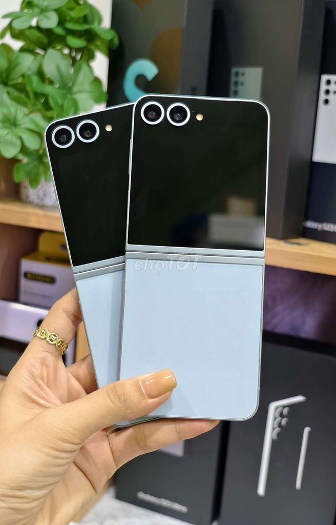 Samsung Galaxy Z Flip 6 256GB Chính hãng. Mua bán Điện thoại tại Quận 10 Tp Hồ Chí Minh được đăng bởi Mon Store hình 1