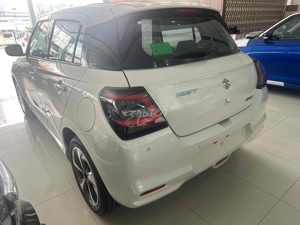 Suzuki Swift 2025 nhập Nhật đủ màu giao ngay. Mua bán Ô tô tại Quận Phú Nhuận Tp Hồ Chí Minh được đăng bởi Sơn 2 hình 5