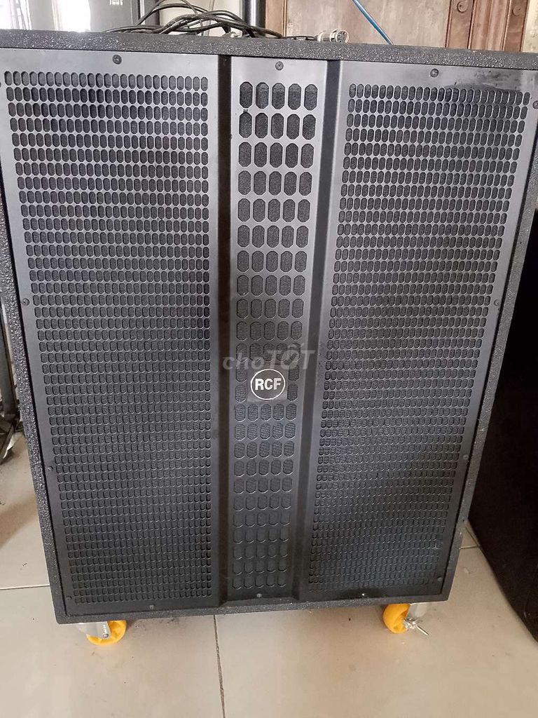 Loa siêu trầm RCF 50cm Đen Mới. Mua bán Tivi, Âm thanh tại Huyện Tam Bình Vĩnh Long được đăng bởi Phong hình 1