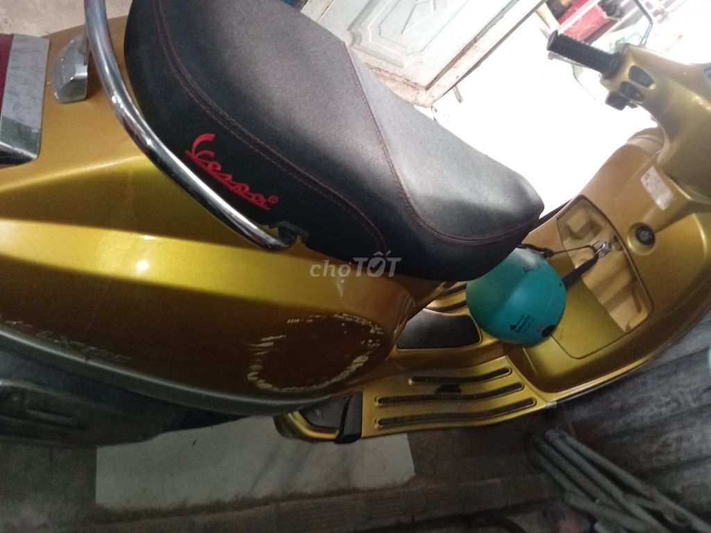 Xe vespa 125cc như hình. Mua bán Xe máy tại Huyện Bình Chánh Tp Hồ Chí Minh được đăng bởi Lam Ngoc hình 1