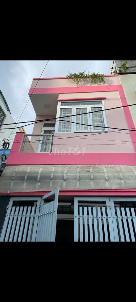 NHÀ 1TRỆT 2LẦU 4X13,5M 3PN 2WC HẺM OTO GẦN HOÀNG DIỆU 2. Ở+KD, LÀM VP