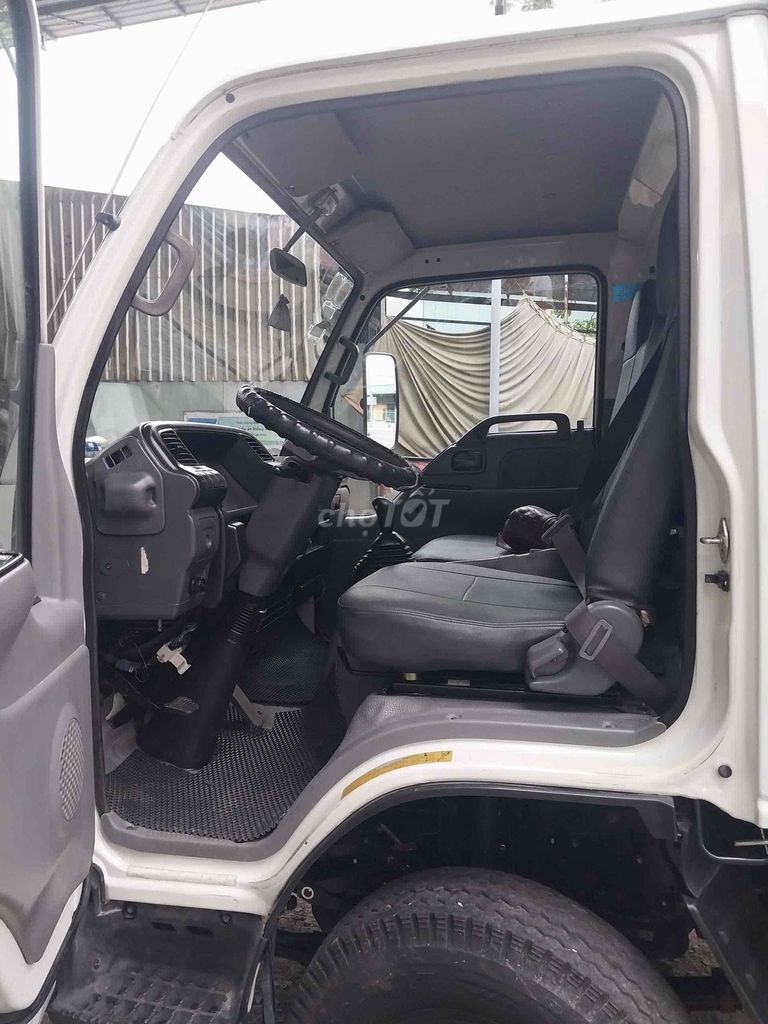 ISUZU QKR270 2t9 thùng 4m3 đời 2020 Xe zin. Mua bán Xe tải, xe ben tại Quận Bình Thuỷ Cần Thơ được đăng bởi Phạm Nguyễn Băng Nhi hình 2