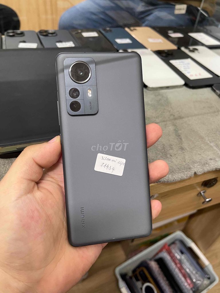 Xiaomi 12 Pro 256GB Xám. Mua bán Điện thoại tại Quận Đống Đa Hà Nội được đăng bởi HaNoiMobile HT  hình 1