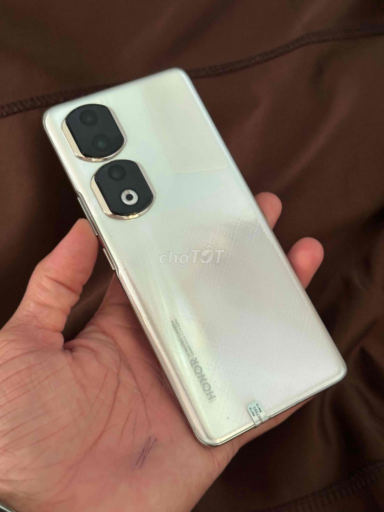 Honor 90 Pro 16GB/256GB Trắng full zin còn đẹp. Mua bán Điện thoại tại Thành phố Thủ Dầu Một Bình Dương được đăng bởi Hoàng hải hình 1