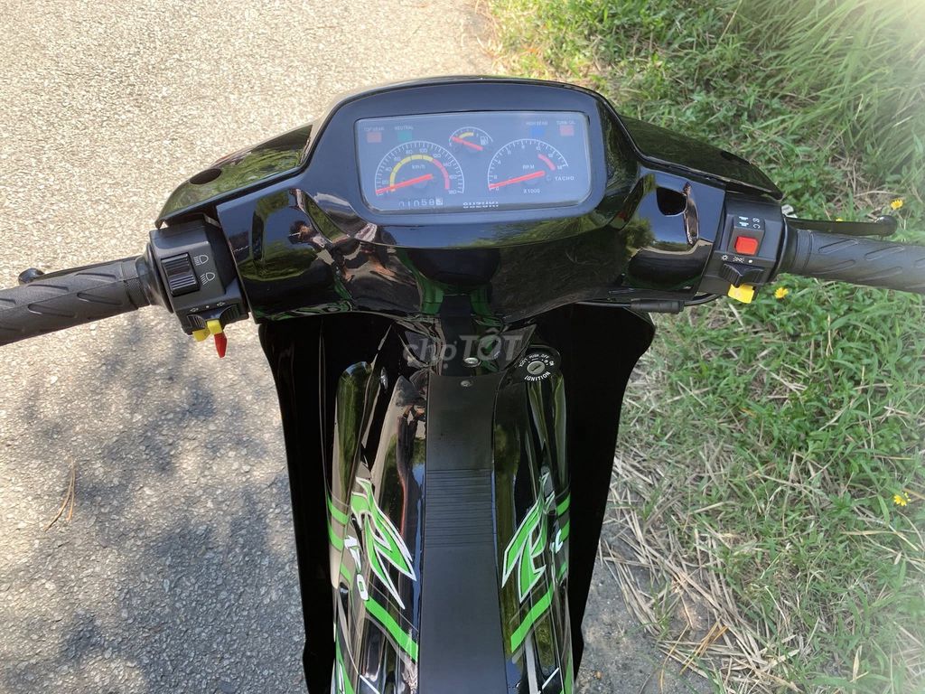 Satria 2000 , máy full 120 , 5 và 6 số ( tùy xe ). Mua bán Xe máy tại Thành phố Huế Thừa Thiên Huế được đăng bởi Bình Minh hình 16