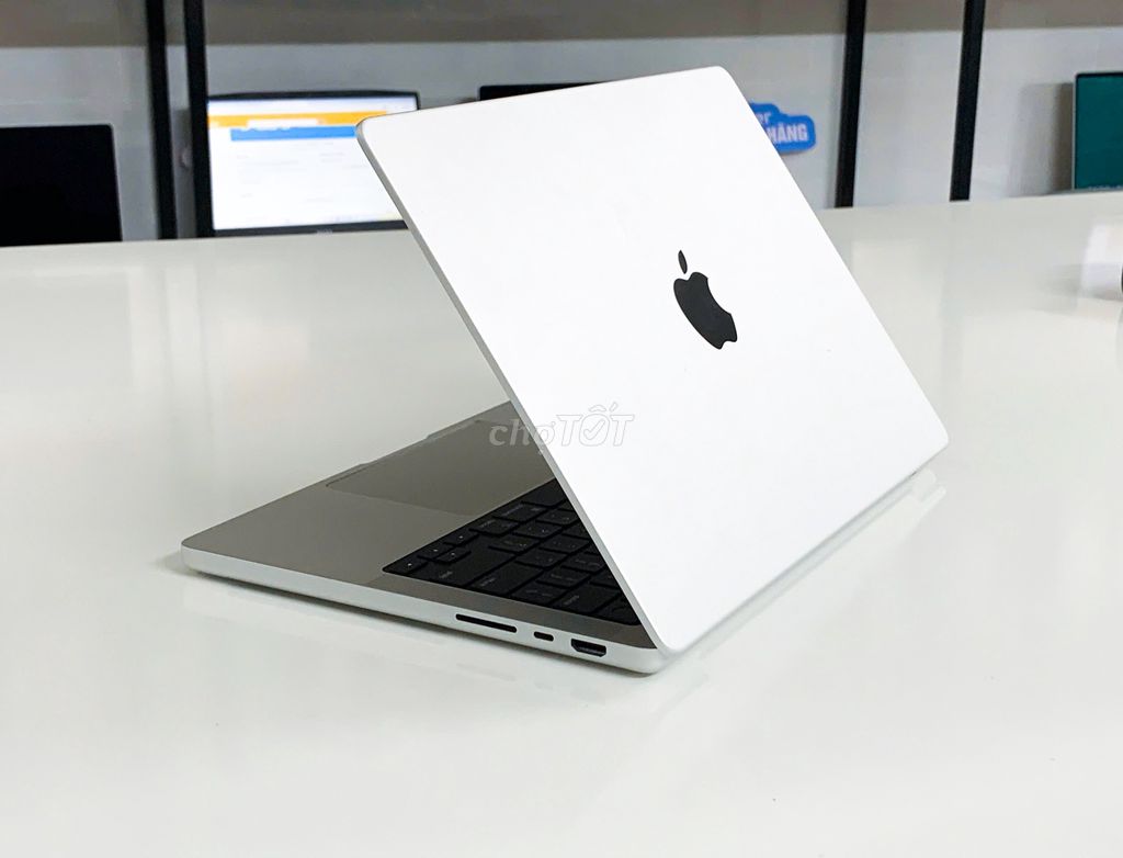 MacBook Pro 14inch M2 Pro - Mỏng nhẹ, tinh tế