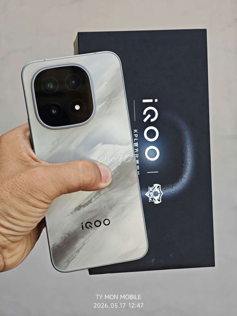 iQOO 15 256GB Bạc. Mua bán Điện thoại tại Quận 5 Tp Hồ Chí Minh được đăng bởi TY  MON MOBILE hình 1