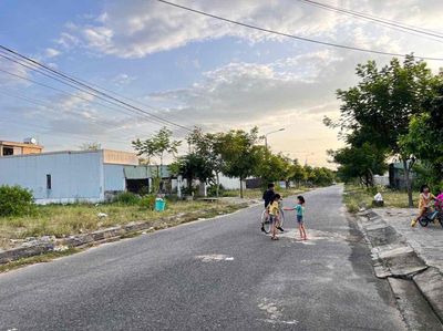 chính chủ cho thuê đất gần đại học phan châu trinh