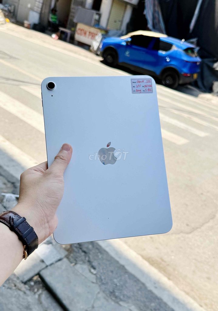 Apple iPad Gen 11 256GB VN/A pin 100% zin nguyên. Mua bán Máy tính bảng tại Quận Đống Đa Hà Nội được đăng bởi Lâm Bảo Tuyên hình 1
