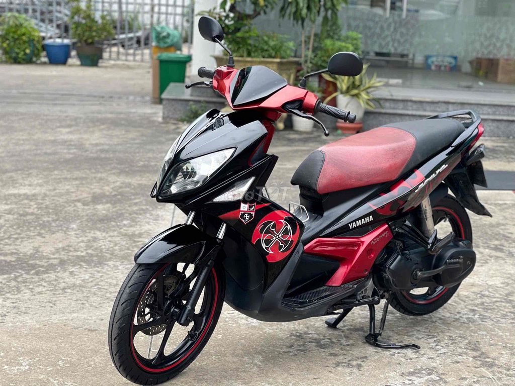 Yamaha Nouvo 4 2010 135 tem Limited Đen Đỏ. Mua bán Xe máy tại Quận Bình Tân Tp Hồ Chí Minh được đăng bởi BÙI TIẾN DŨNG hình 2
