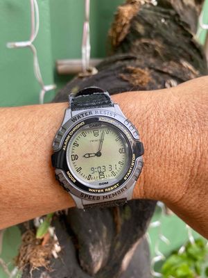 đồng hồ Casio thể thao size 40