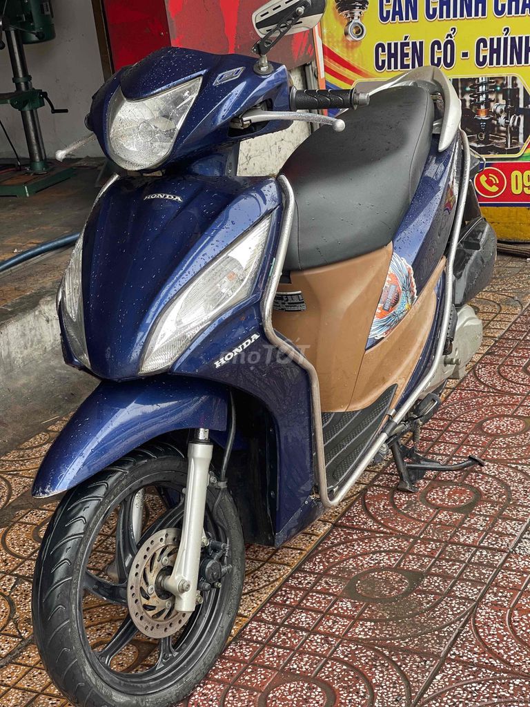 Honda Vision Xanh, Nâu
