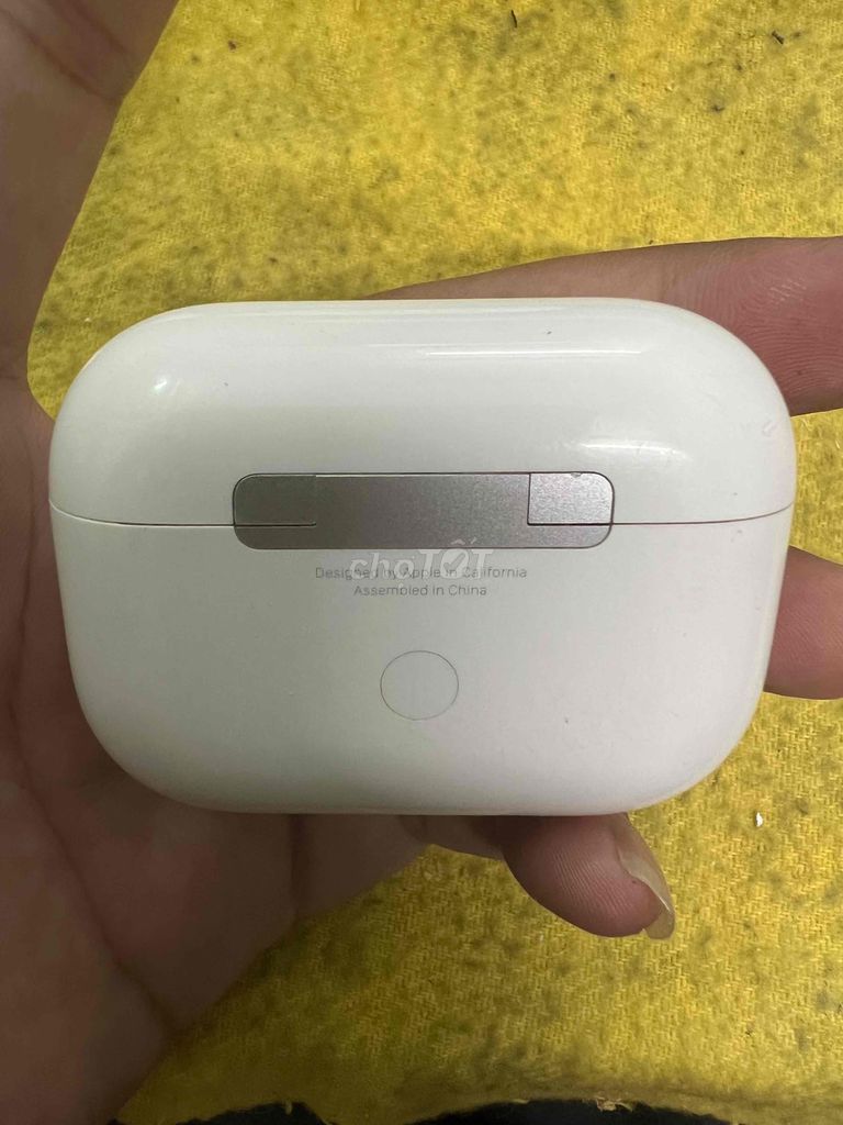 airpod pro gen 1 ngoại hình 97% pin 4h