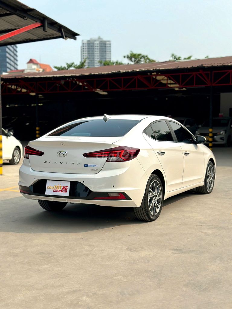 Hyundai Elantra 2021 2.0 GLS - 20,700 km Đẹp Kengg. Mua bán Ô tô tại Quận 7 Tp Hồ Chí Minh được đăng bởi Chợ Tôt Xe Official Mall hình 6