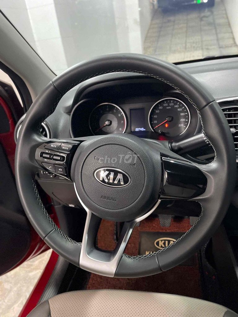 Kia Soluto 2020 1.4 MT Deluxe - 28000 km. Mua bán Ô tô tại Huyện Đức Trọng Lâm Đồng được đăng bởi SALON ÔTÔ HOÀ THẮNG  hình 10