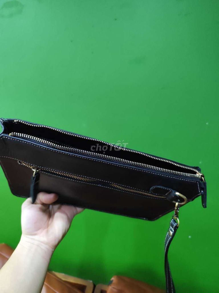 Thanh lý nhanh túi da làm clutch hay đeo chéo