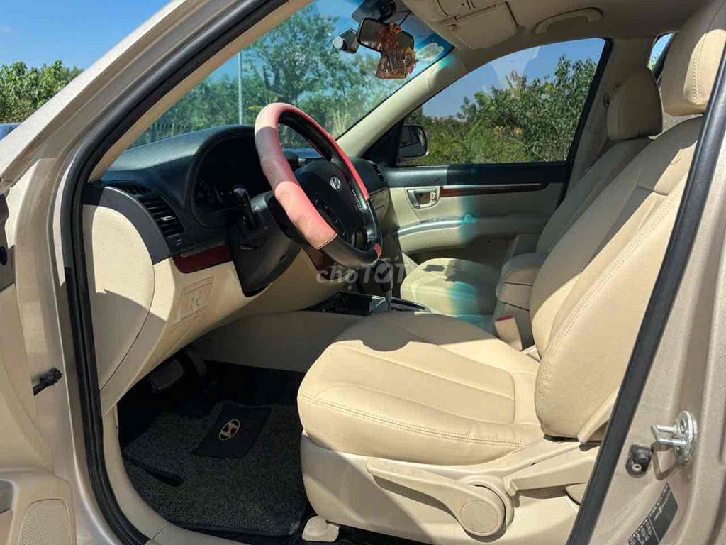 Hyundai Santa Fe 2007 2.7L 4WD - 10000 km. Mua bán Ô tô tại Quận Bắc Từ Liêm Hà Nội được đăng bởi Nguyễn hữu hùng  hình 15