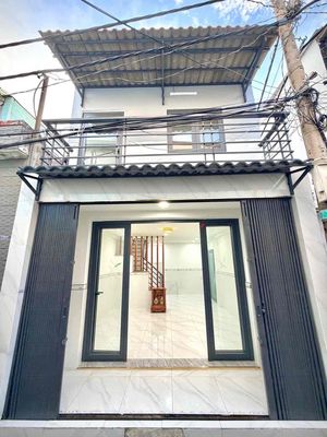 Nhà 4 x 8 - Nhỉnh 2 Tỷ - Sổ Riêng - Hoà Bình, Lê Văn Quới, Phan Anh