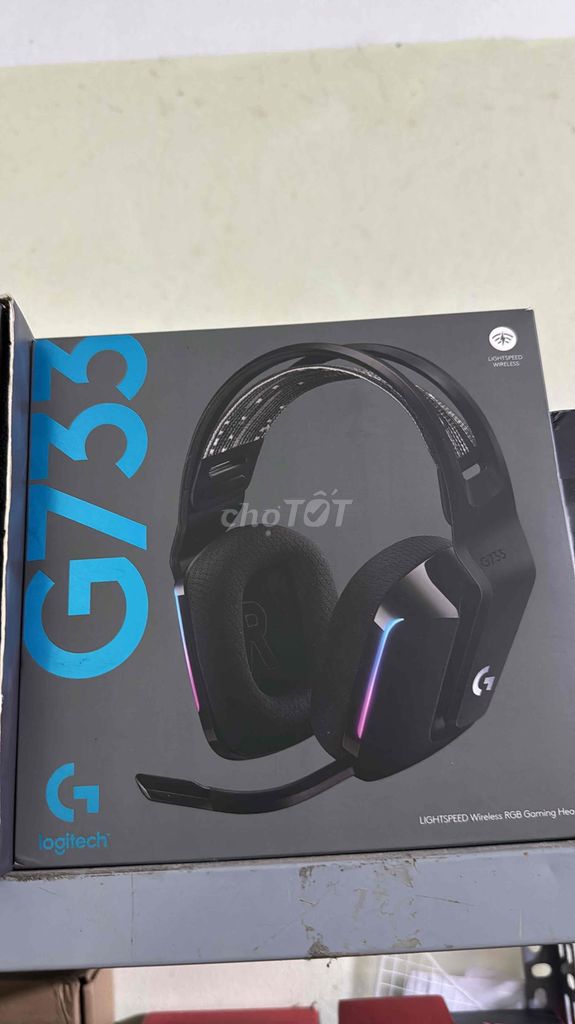 Tai nghe ko dây, Logitech G733 Wirless