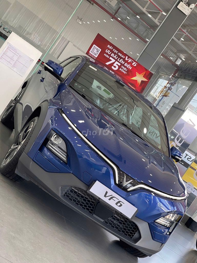 VinFast VF6 2025 trả trước từ 70tr nhận xe. Mua bán Ô tô tại Quận 4 Tp Hồ Chí Minh được đăng bởi Đặng Hoàng Long hình 5
