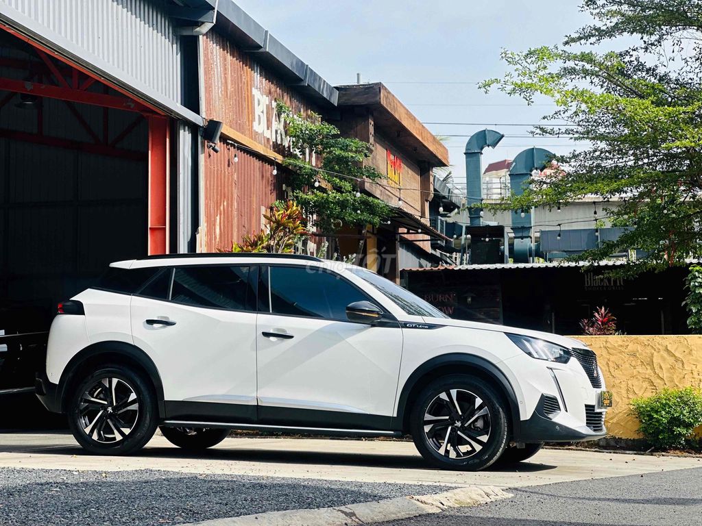 💯PEUGEOT 2008GT-Line TRẮNG 2023 CỰC ĐẸP. Mua bán Ô tô tại Thành phố Thủ Đức Tp Hồ Chí Minh được đăng bởi Hứa Bửu hình 3