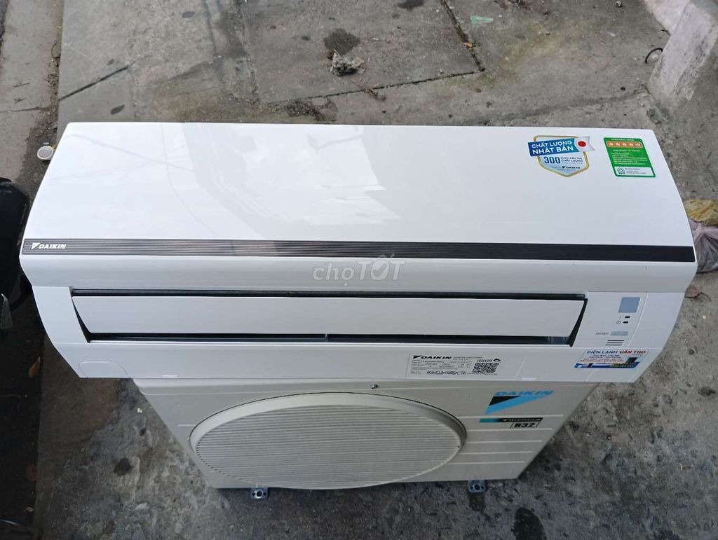 Bán máy lạnh daikin 1.5hp inverter máy như mới