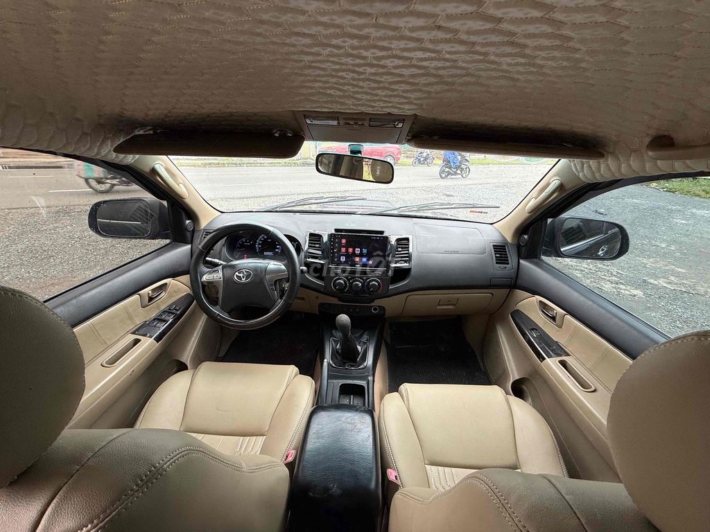 Toyota Fortuner 2014 2.5G - 200000 km. Mua bán Ô tô tại Quận Bình Thuỷ Cần Thơ được đăng bởi Hiếu Nghĩa Cần Thơ hình 9