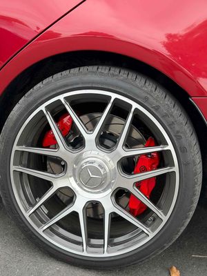 Mercedes Benz C300 AMG 2019 - 34000 km. Mua bán Ô tô tại Thành phố Dĩ An Bình Dương được đăng bởi Nguyễn Tú