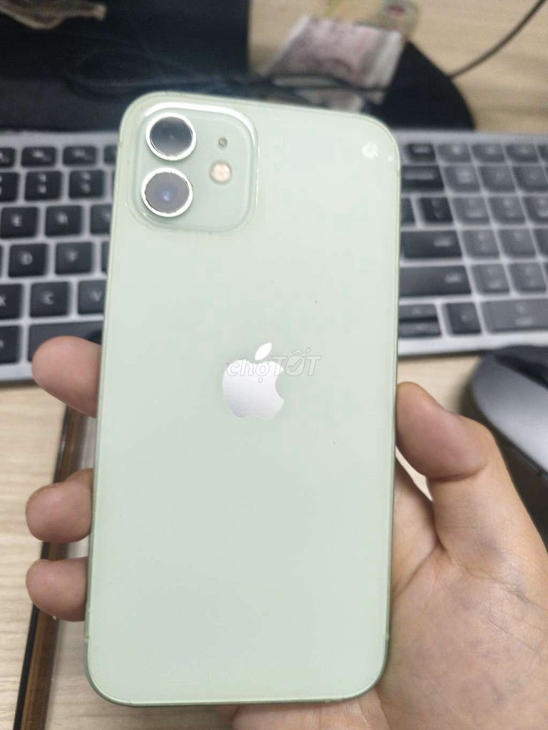 Apple iPhone 12 64GB Xanh ngọc bích. Mua bán Điện thoại tại Quận Tân Phú Tp Hồ Chí Minh được đăng bởi Ophelia hình 1