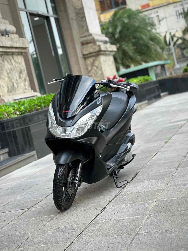 Pcx đen nhám Smartkey sang trọng bền bỉ 29F1. Mua bán Xe máy tại Quận Ba Đình Hà Nội được đăng bởi Xe Máy Nam Thi hình 1