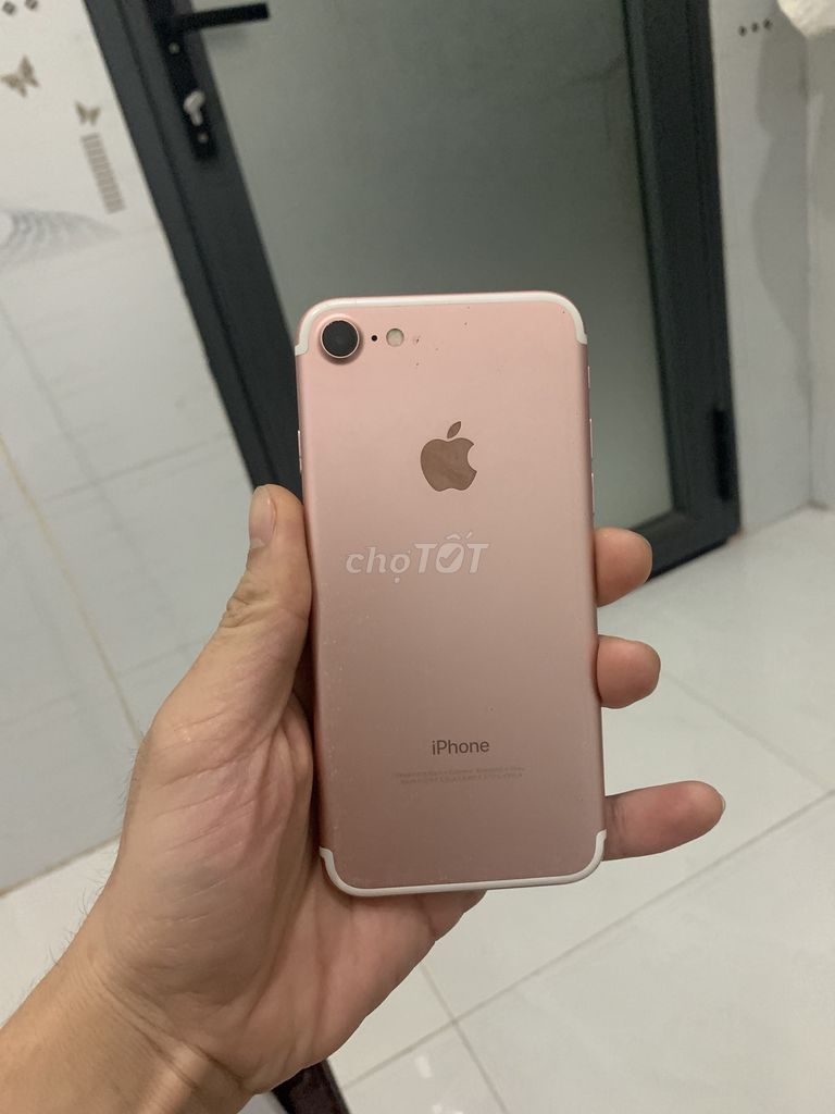 Apple iPhone 7 Vàng hồng. Mua bán Điện thoại tại Huyện Cẩm Mỹ Đồng Nai được đăng bởi Võ Hoài Phong hình 1