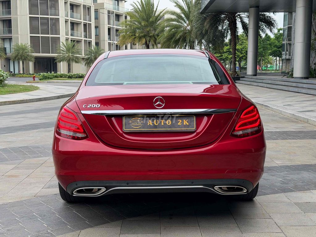Mercedes-Benz C-Class 2018 photo 5