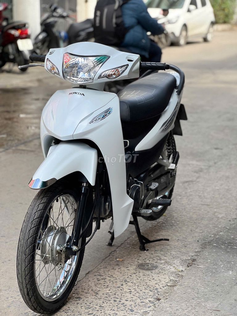 Chán xe số dùng sang xe ga nên cần bán A110, 2025. Mua bán Xe máy tại Quận Nam Từ Liêm Hà Nội được đăng bởi E Hoà hình 2