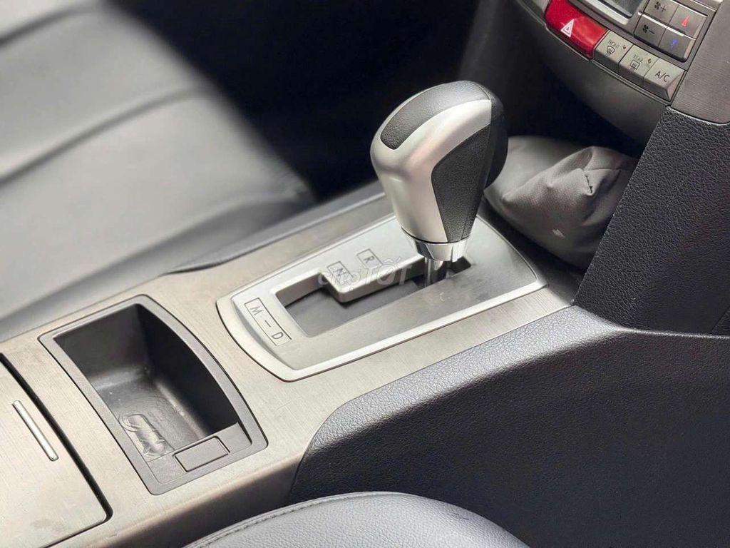 Chính chủ bán Subara Outback 2.5i 2010 một chủ. Mua bán Ô tô tại Quận Gò Vấp Tp Hồ Chí Minh được đăng bởi PHẠM VIỆT hình 8