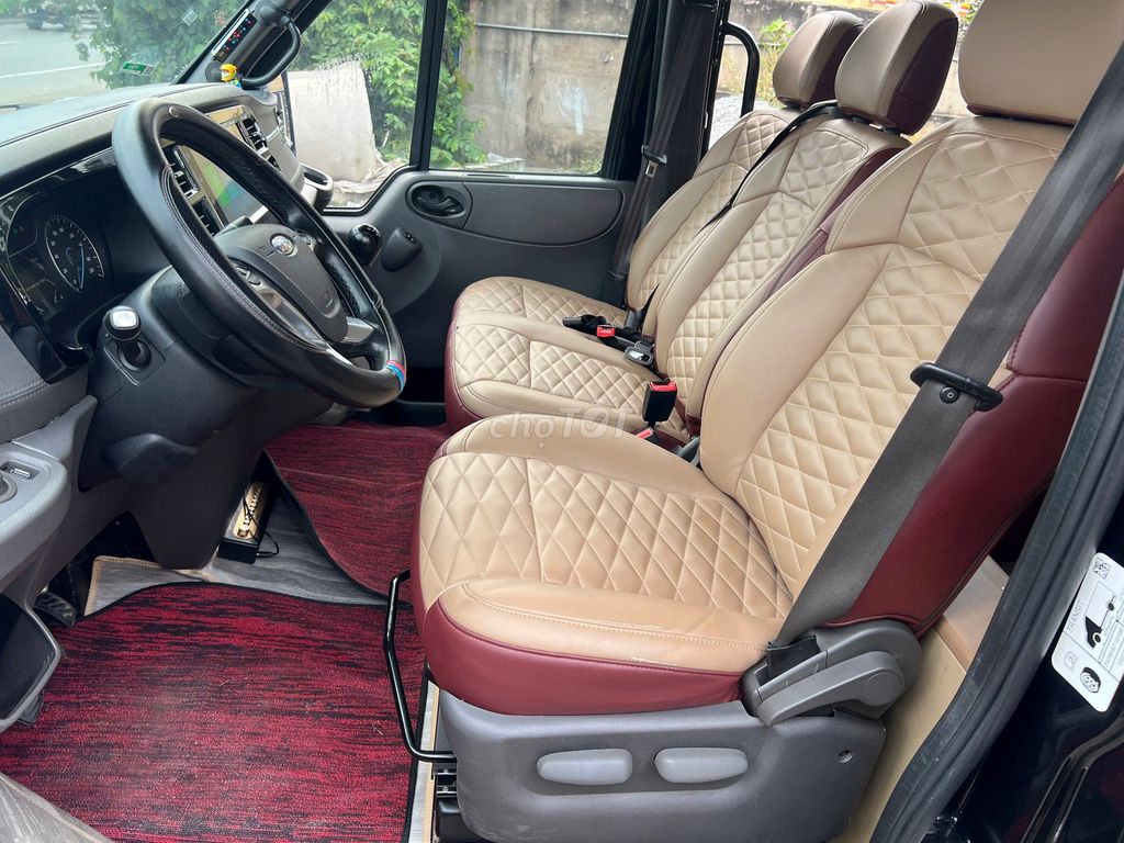 Transit 2022 Limousine 9 chổ đi ít mới 6v9. Mua bán Phương tiện khác tại Thành phố Thủ Dầu Một Bình Dương được đăng bởi Thái Phạm hình 15