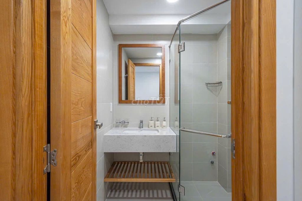 ЖК Golden Mansion – улица Пхо Куанг, квартира 43м², с мебелью, 12 млн/мес