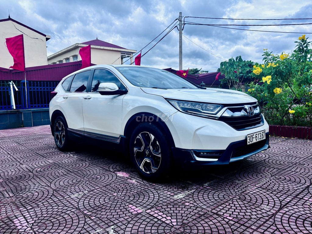 Honda CR V 2018 L - 130000 km. Mua bán Ô tô tại Huyện Gia Lâm Hà Nội được đăng bởi Lê Khánh Nam hình 3