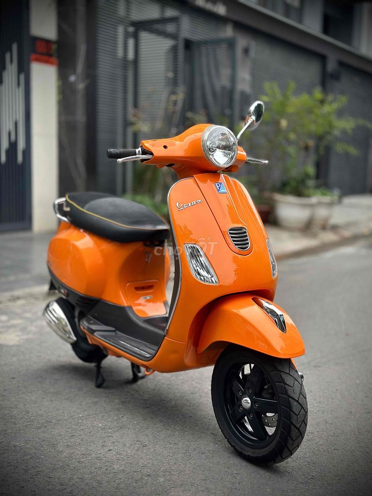 Piaggio Vespa LT3vie Fi Phun Xăng Cam. Mua bán Xe máy tại Quận Gò Vấp Tp Hồ Chí Minh được đăng bởi Xe Máy Hiệp Phát hình 7