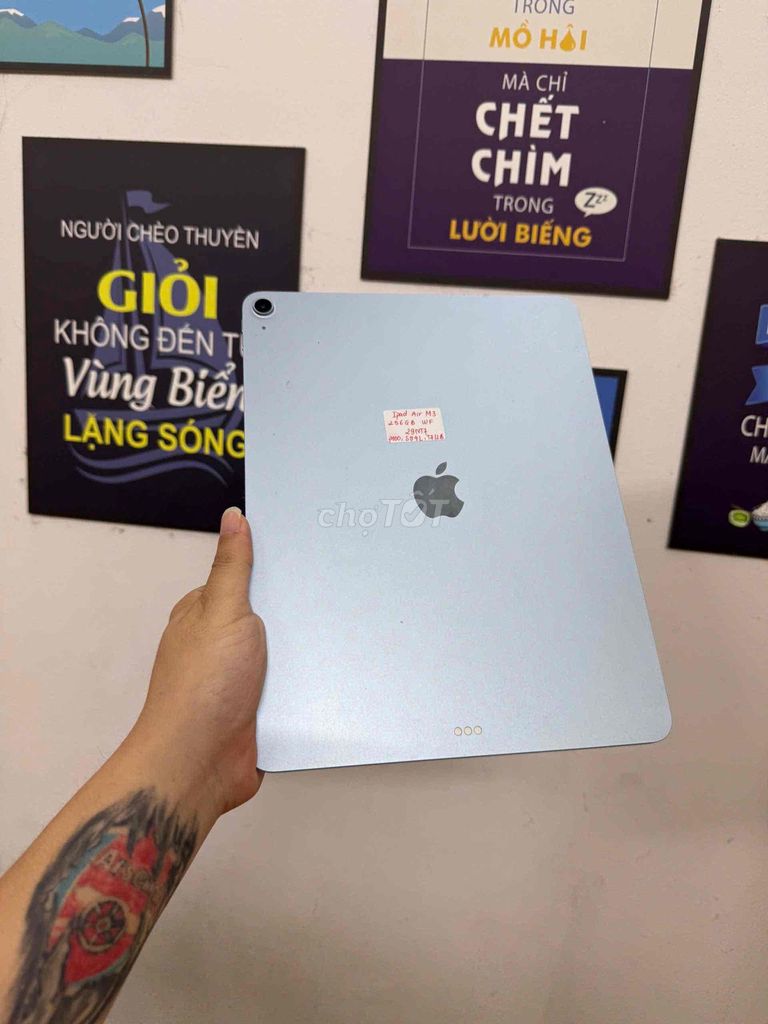 Apple iPad Air M3 13 inch 256GB Like New. Mua bán Máy tính bảng tại Quận Đống Đa Hà Nội được đăng bởi KT Hà Nội Mobile hình 1