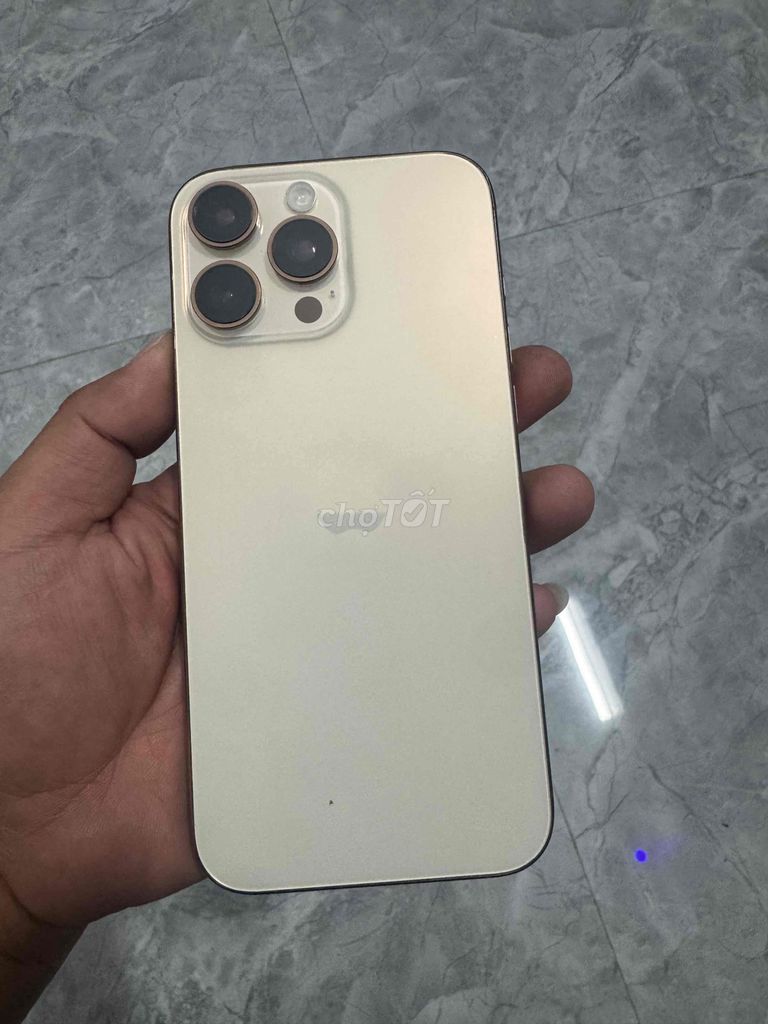 Apple iPhone 16 Pro Max 256GB Vàng. Mua bán Điện thoại tại Huyện Tam Đảo Vĩnh Phúc được đăng bởi LT hình 1