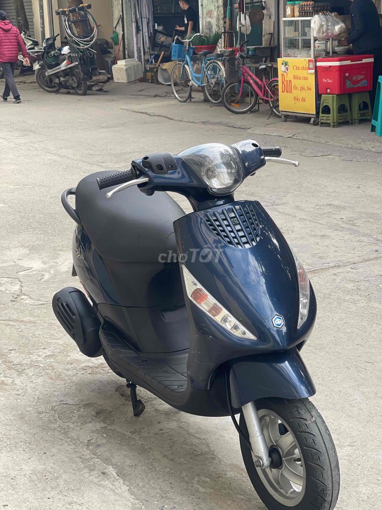 Piaggio Zip màu Xanh đậm. Mua bán Xe máy tại Quận Nam Từ Liêm Hà Nội được đăng bởi VÂN ANH hình 2