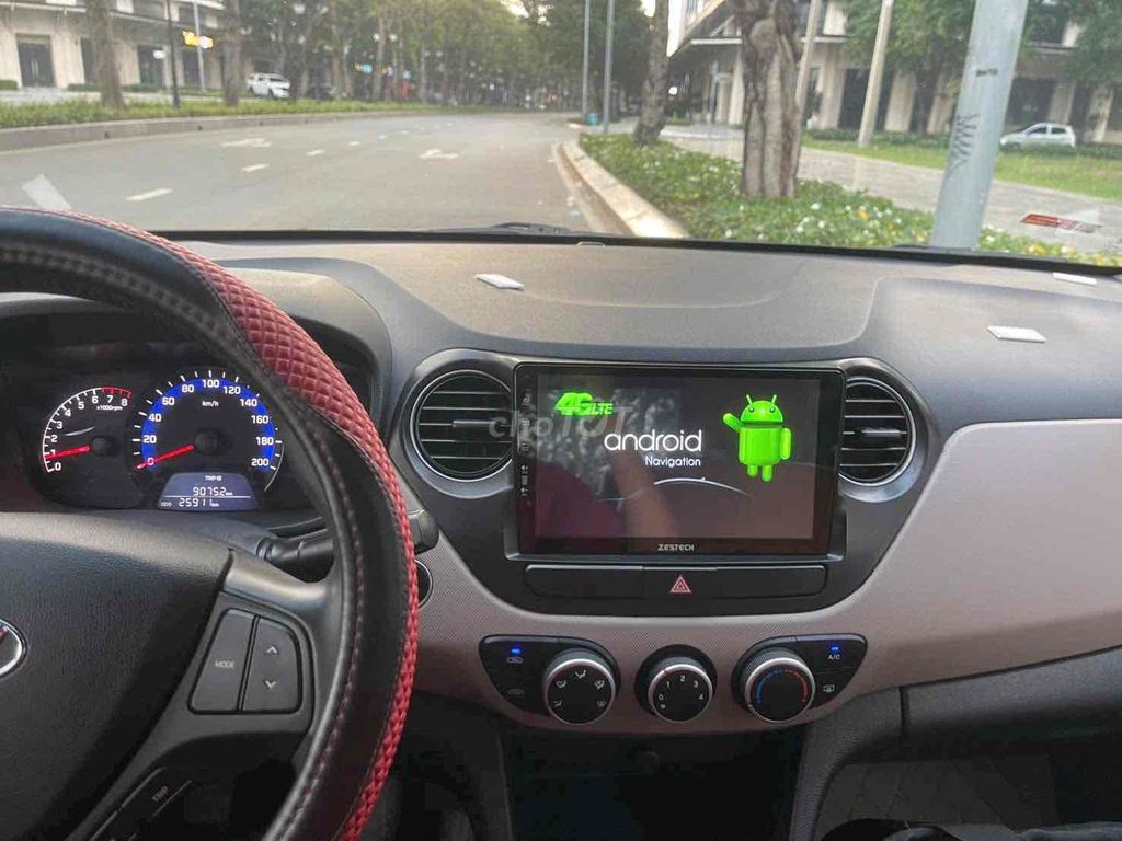 Hyundai i10 sedan 2017 số sàn bản đủ 26.000km. Mua bán Ô tô tại Thành phố Buôn Ma Thuột Đắk Lắk được đăng bởi MR HUY hình 10