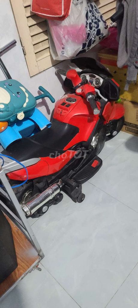 Xe điẹn trẻ em. Mua bán Xe điện tại Huyện Củ Chi Tp Hồ Chí Minh được đăng bởi huy hình 2