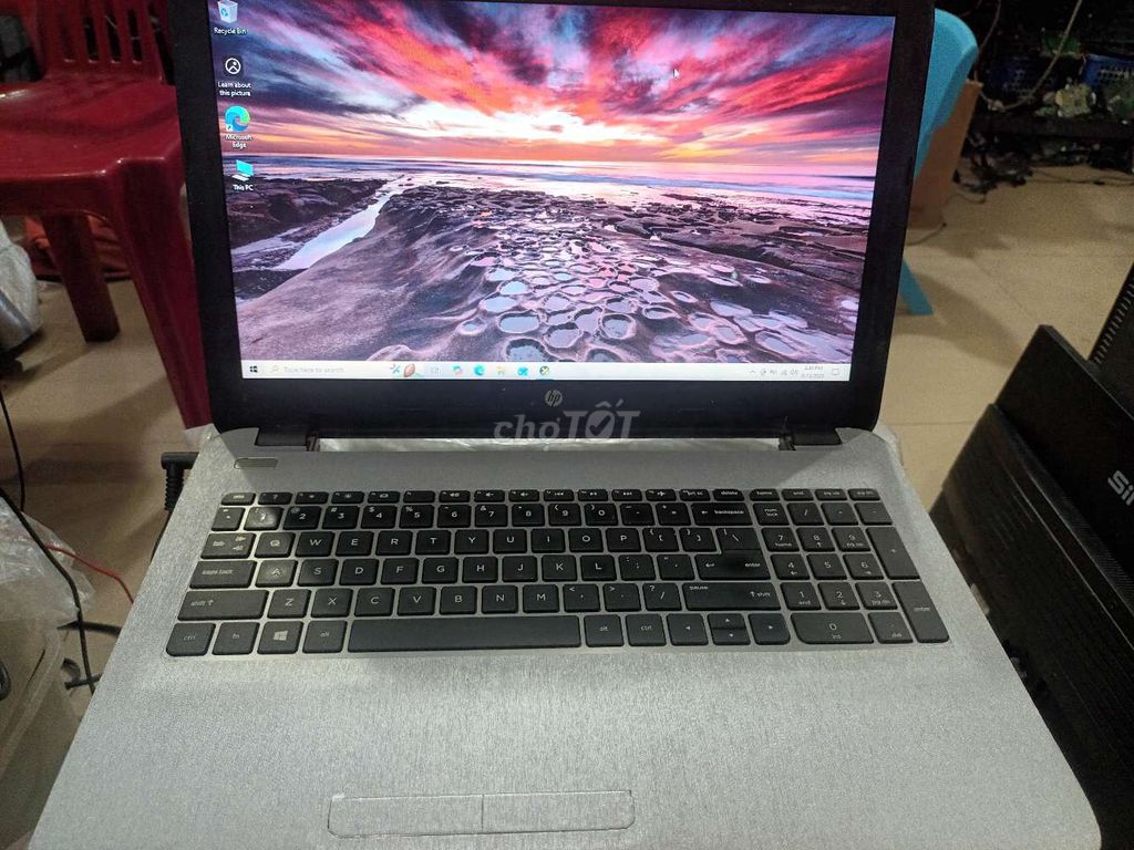 Sale rẻ HP  i7-6500U  12GB/SSD 240GB Vga M330. Mua bán Laptop tại Quận Hải Châu Đà Nẵng được đăng bởi Anh Lý hình 1