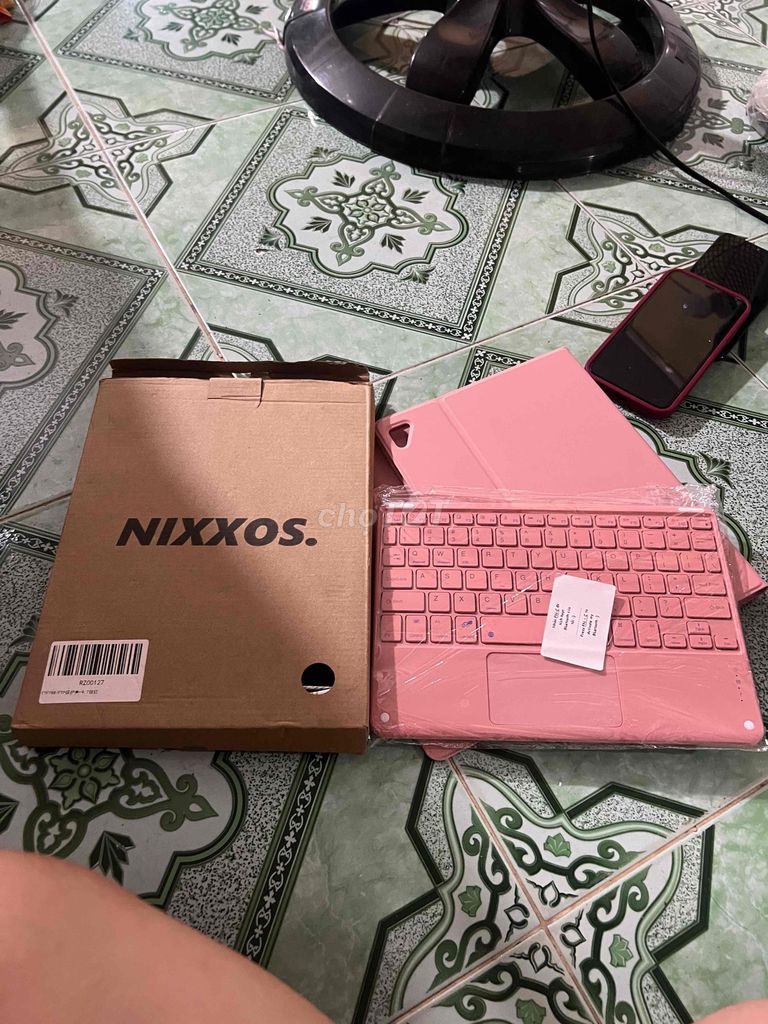 Bao da bàn phím Nixxos iPad Air. Mua bán Phụ kiện (Màn hình, Chuột...) tại Quận Tân Bình Tp Hồ Chí Minh được đăng bởi Anhshipper hình 1