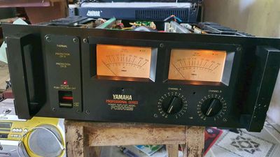 Yamaha PC2003M, bãi nhật về zin 100%. Mua bán Tivi, Âm thanh tại Quận Liên Chiểu Đà Nẵng được đăng bởi ÂM THANH BÃI NHẬT 