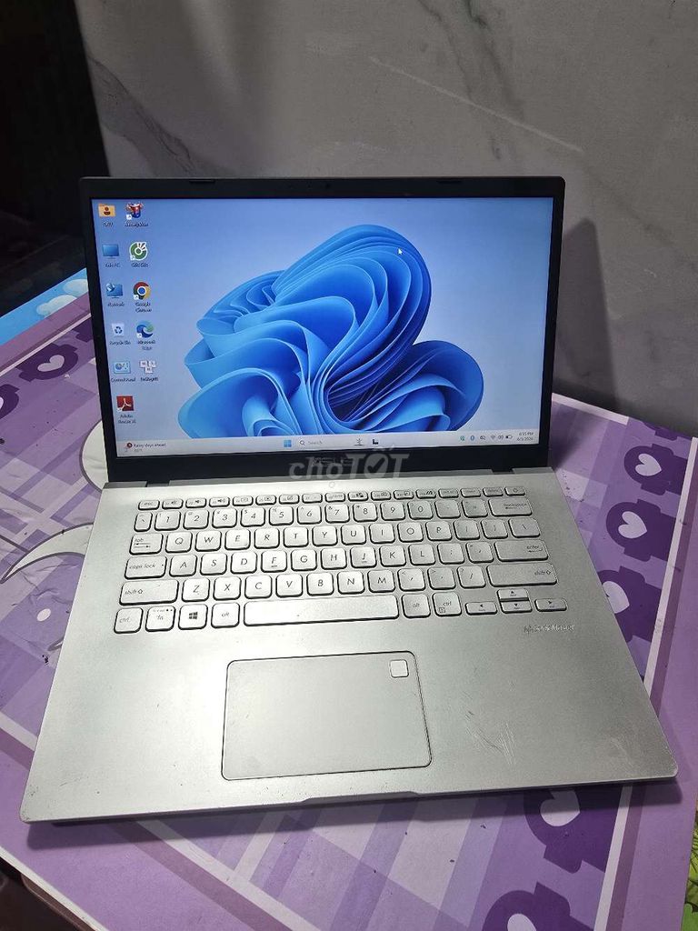 Asus X409FA i3-8145U/4G/256G/14" FHD zin đẹp. Mua bán Laptop tại Quận 12 Tp Hồ Chí Minh được đăng bởi Cầm Đồ Thanh Lý hình 1