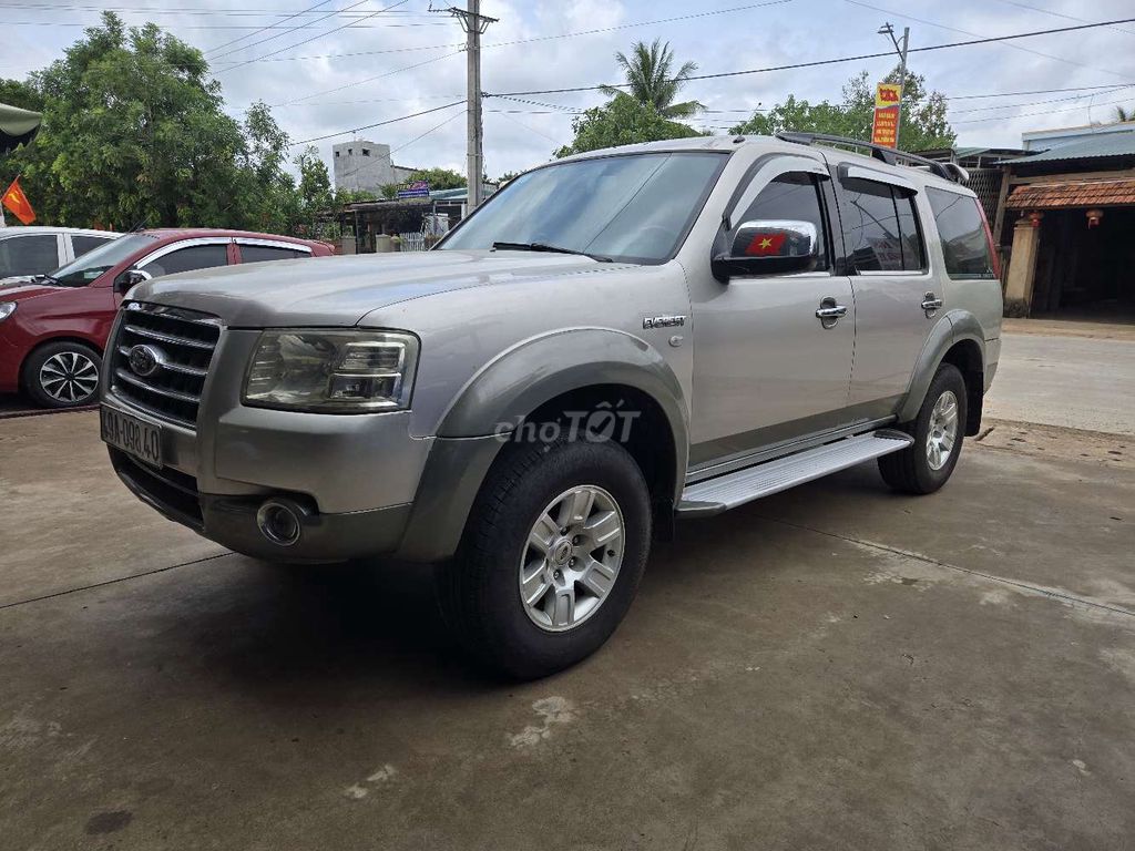 Ford Everest 2008 Limited 4x2 - 100000 km. Mua bán Ô tô tại Huyện Ea Súp Đắk Lắk được đăng bởi Quang thiện hình 2