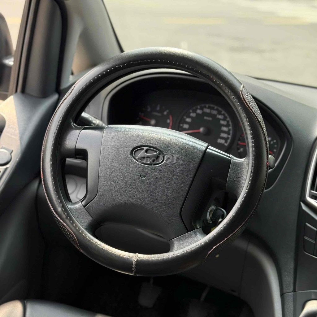 Bán gấp xe tài van 6 chỗ máy dầu Hyundai Starex. Mua bán Ô tô tại Quận Bắc Từ Liêm Hà Nội được đăng bởi Tô Văn Tiến hình 10